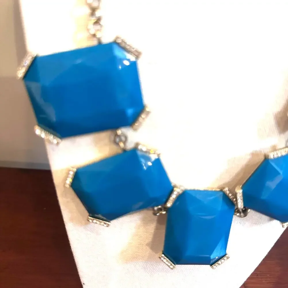Banana Republic Necklace BR Statement Jewelry Business Casual Blue Gold tone